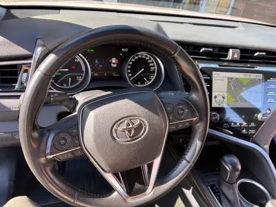 Toyota Camry 2020 (miniatűr)