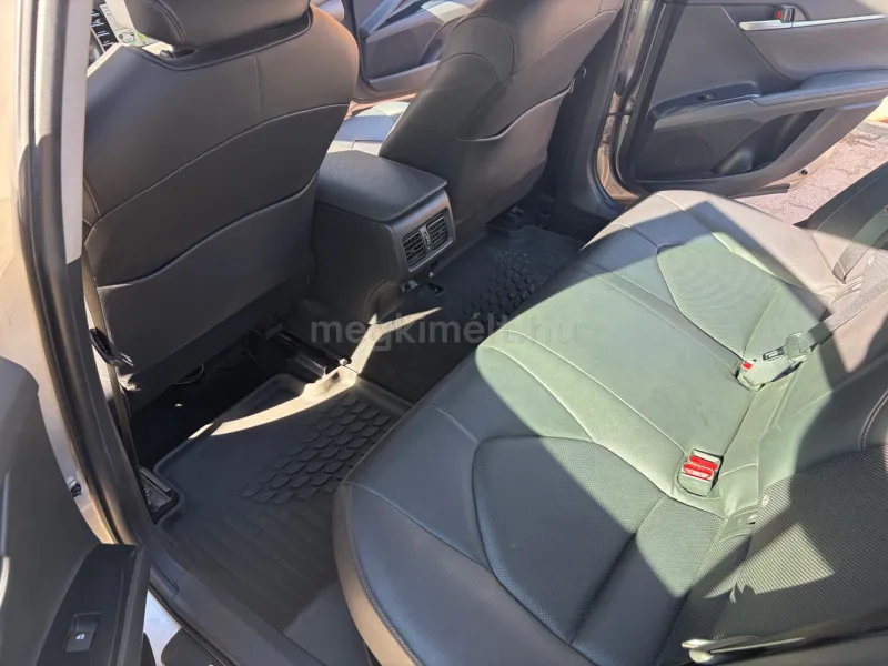 Toyota Camry 2020