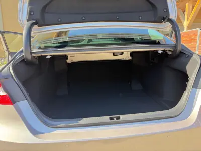 Toyota Camry 2020 (miniatűr)