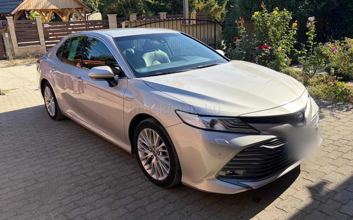 Toyota Camry 2020
