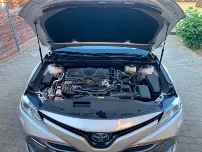 Toyota Camry 2020 (miniatűr)