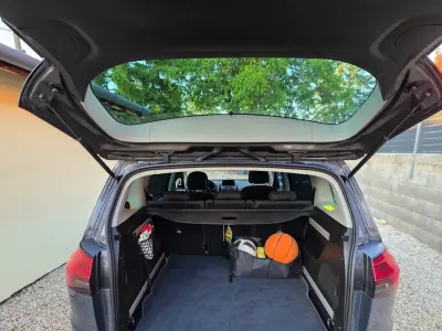 Opel Zafira Tourer 2015 (miniatűr)