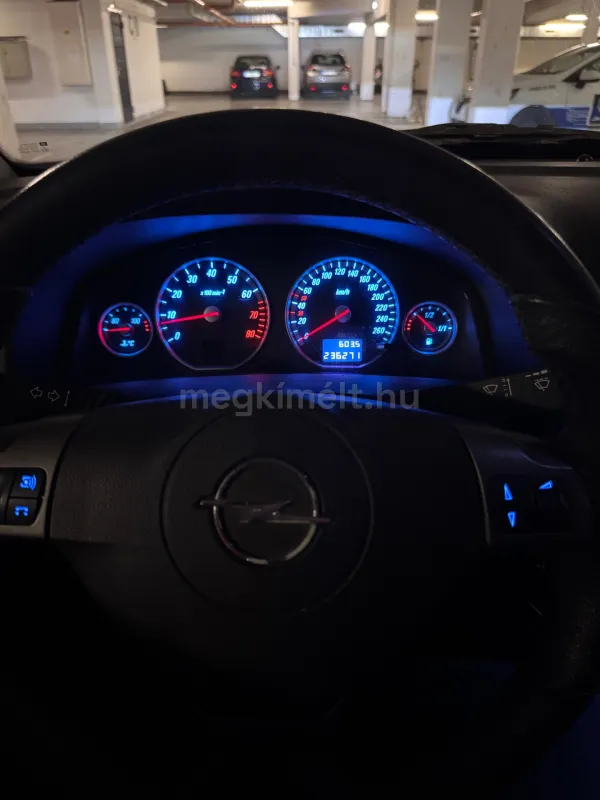 Opel Vectra 2004