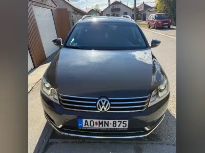Volkswagen Passat Variant 2012 (miniatűr)