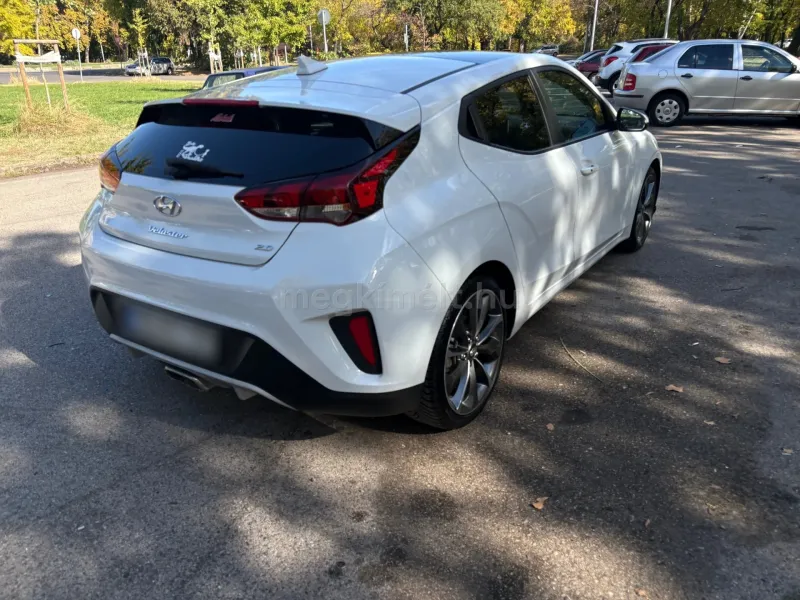 Hyundai Veloster 2020