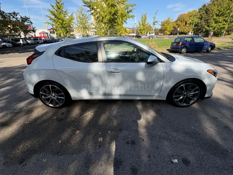 Hyundai Veloster 2020