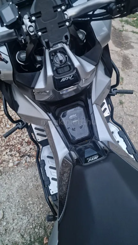 Honda ADV350 2022