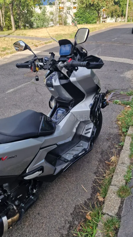 Honda ADV350 2022