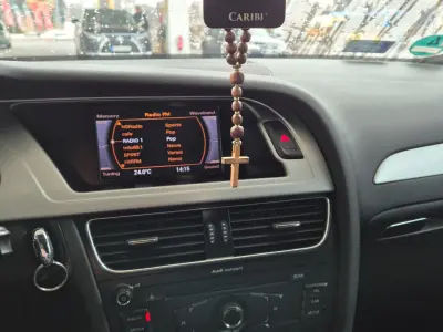 Audi A4 2009 (miniatűr)