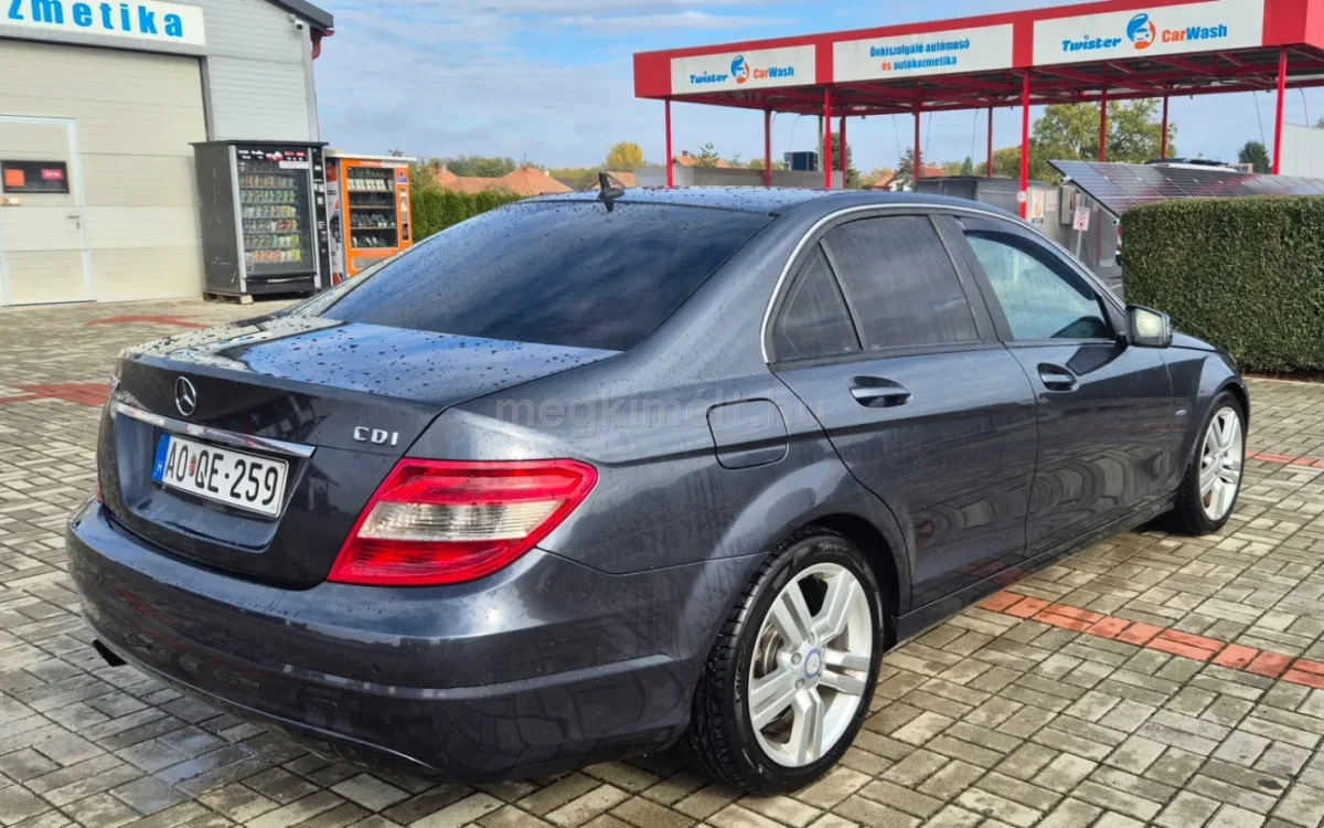 Mercedes-Benz C 180 2010