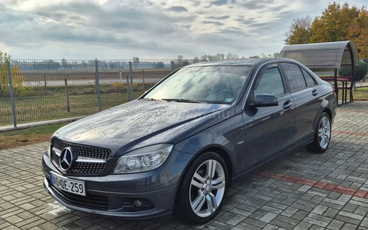 Mercedes-Benz C 180 2010