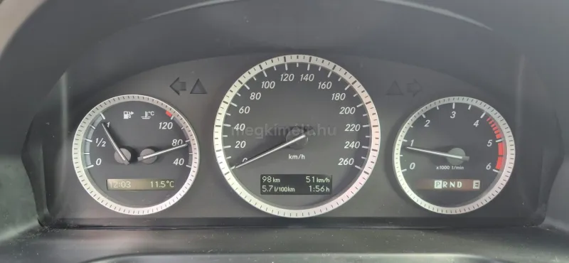 Mercedes-Benz C 180 2010