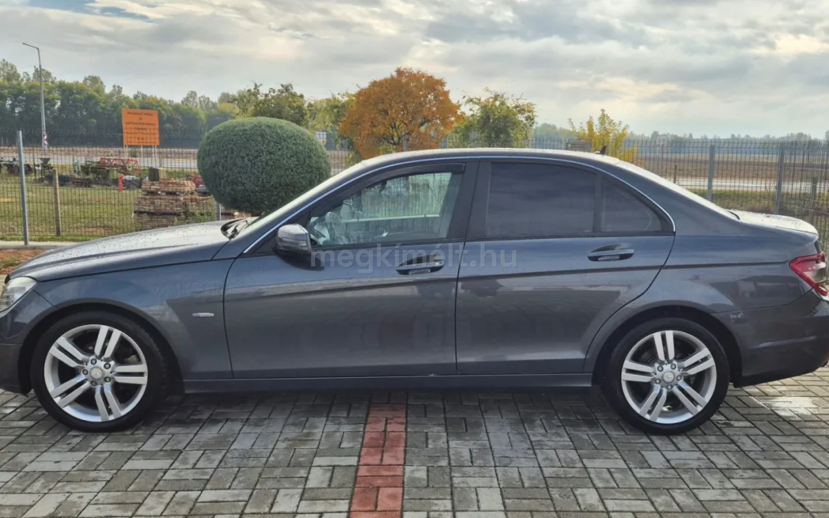 Mercedes-Benz C 180 2010