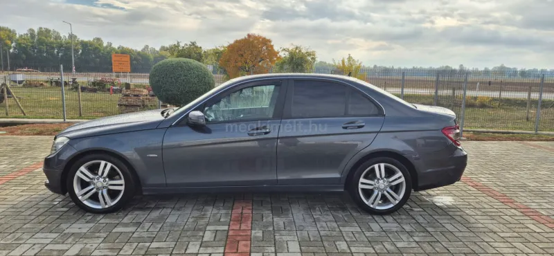 Mercedes-Benz C 180 2010