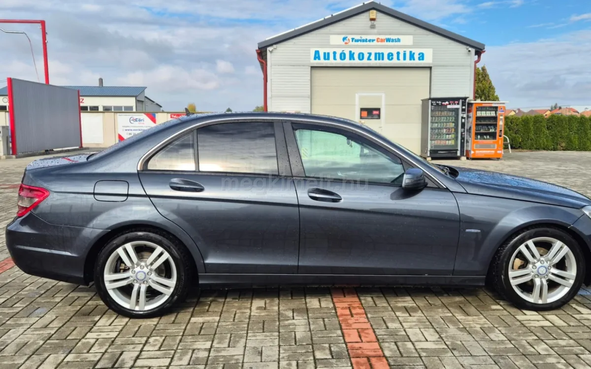 Mercedes-Benz C 180 2010