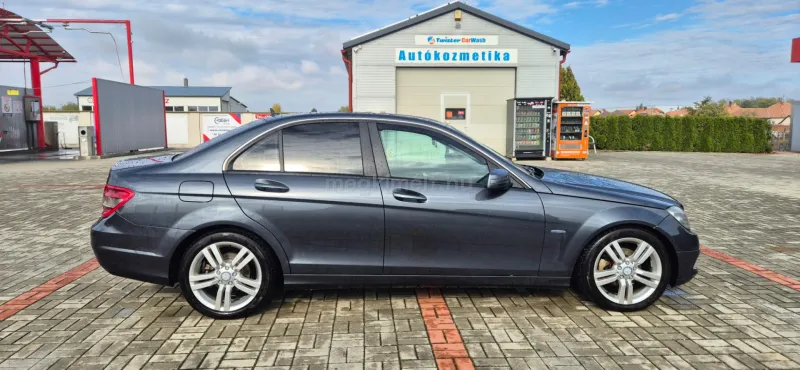 Mercedes-Benz C 180 2010