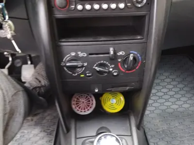 Peugeot 207 2007 (miniatűr)