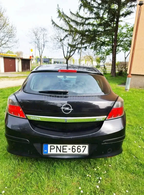 Opel Astra 2005
