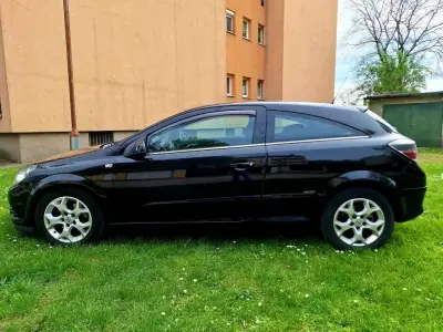 Opel Astra 2005 (miniatűr)