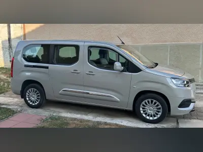 Toyota Proace City 2021 (miniatűr)