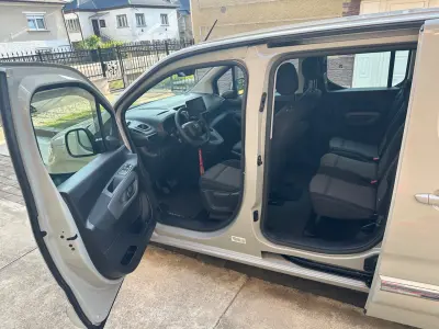 Toyota Proace City 2021 (miniatűr)