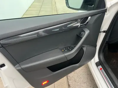 Skoda Octavia 2016 (miniatűr)