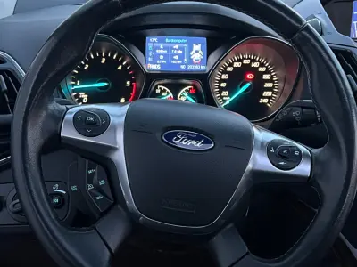 Ford Kuga 2013 (miniatűr)