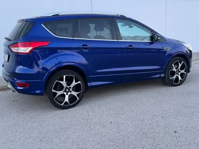 Ford Kuga 2013 (miniatűr)