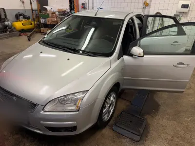 Ford Focus 2007 (miniatűr)