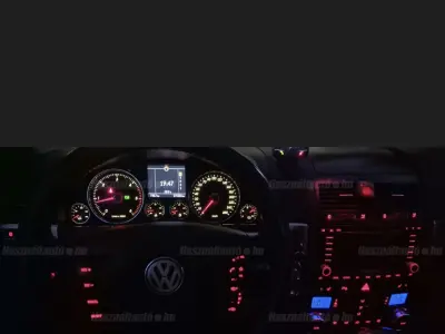 Volkswagen Touareg 2005 (miniatűr)