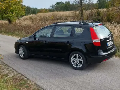 Hyundai i30 2011 (miniatűr)