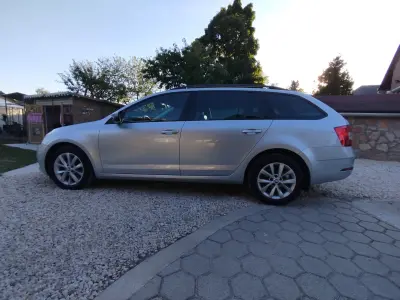 Skoda Octavia 2018 (miniatűr)