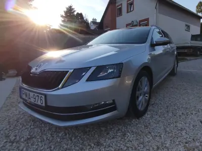 Skoda Octavia 2018 (miniatűr)
