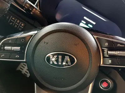 Kia XCeed 2021 (miniatűr)