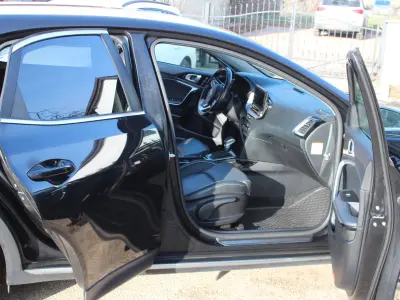 Kia XCeed 2021 (miniatűr)
