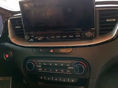 Kia XCeed 2021 (miniatűr)