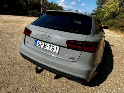 Audi A6 2018 (miniatűr)