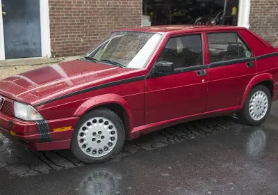 Alfa Romeo 75