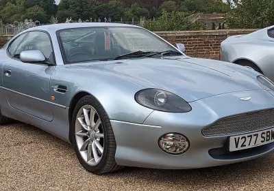 Aston Martin DB7