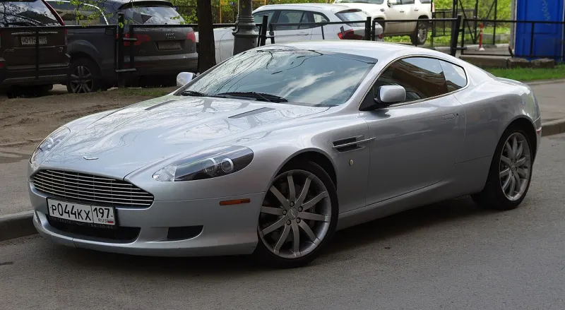 Aston Martin DB9 Aston Martin DB9 (2004–2016)