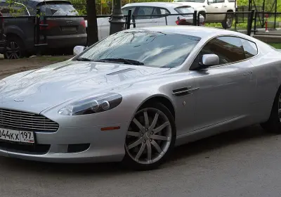 Aston Martin DB9