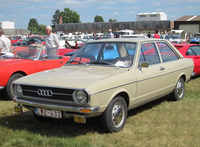 Audi 80 B1 (80/82) (1972–1978)