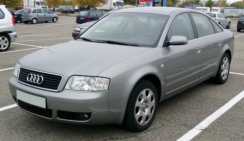 Audi A6 Second generation (C5) (1997–2005)