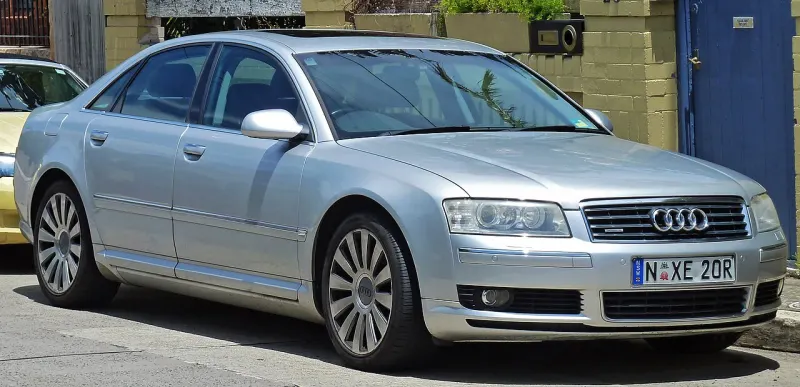 Audi A8 Second generation (D3/4E) (2002–2010)