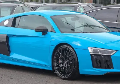 Audi R8