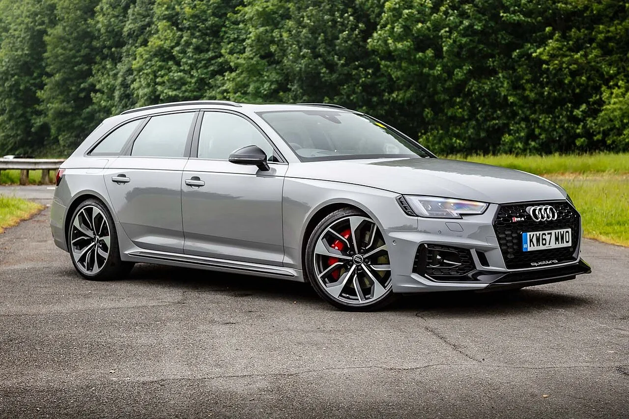 Audi RS4 (1999–2001)