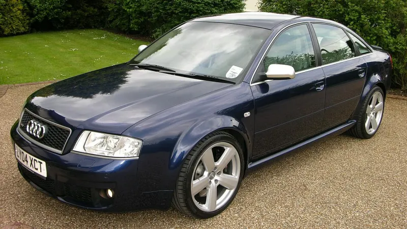 Audi RS6 First generation (C5/4B) (2002–2004)