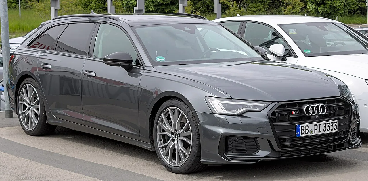 Audi S6 (1994–1997)