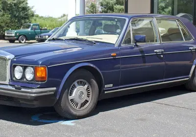 Bentley Eight