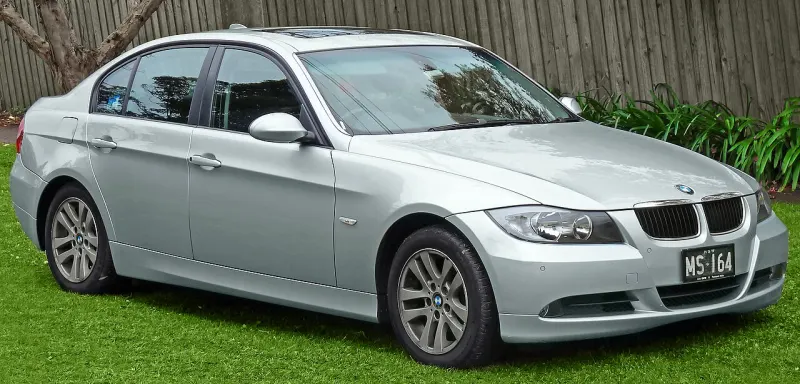 BMW 318 E90 (2004–2014)
